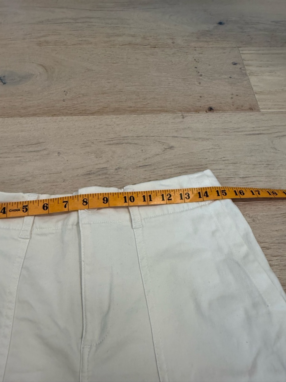 Bagatelle Collection White Shorts Size 8 - Picture 4 of 7